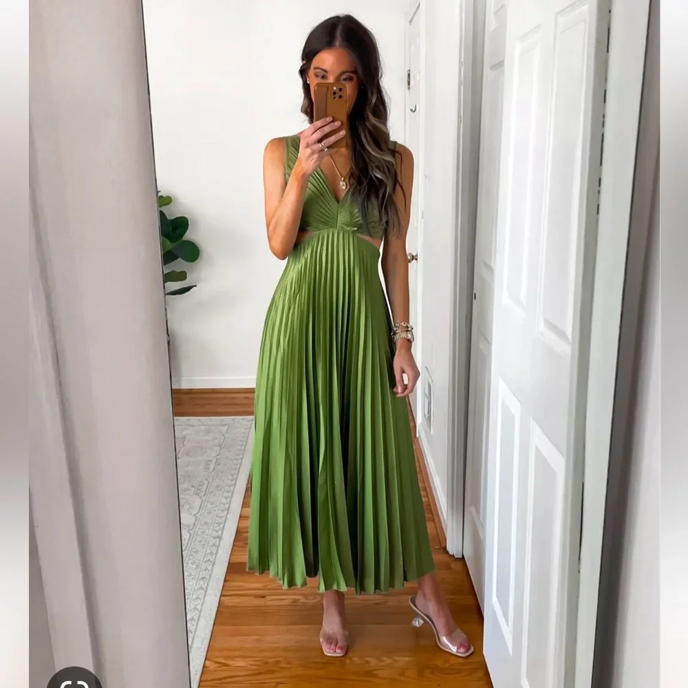 Abercrombie & Fitch | Dresses | Abercrombie Fitch Satin Pleated Cutout Maxi Dress  Green | Poshmark